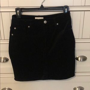 Velvet black skirt